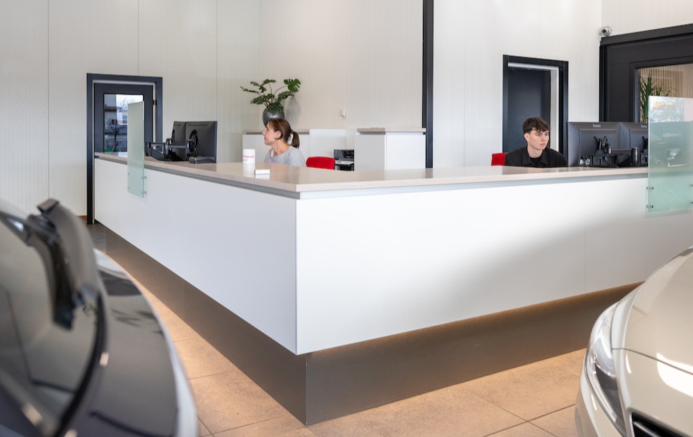 Gallery gallery_images_3_0_1771929351655001759.jpg Auto Flikweert | 