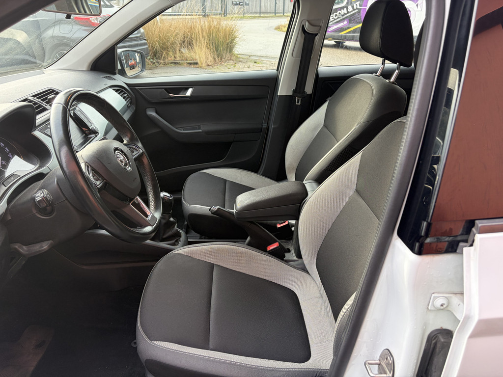 Škoda Fabia Combi 1.0 TSI Ambition Business | Navi | Trekhaak | Airco! 50359230-4.jpg | Auto Flikweert