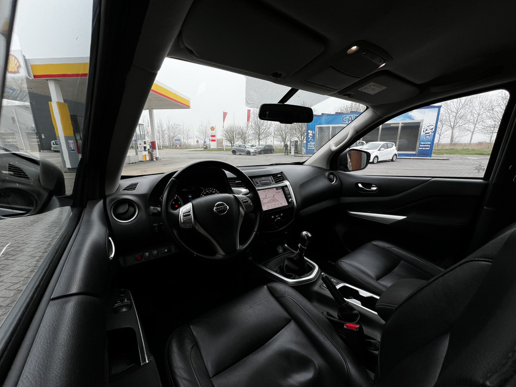 Nissan Navara 2.3 dCi N-Connecta King Cab 3500 kg trekgewicht | Bullbar | Hard top | Lederen bekleding | ex. BTW 51619650-4.jpg | Auto Flikweert