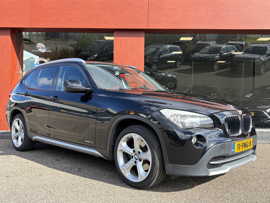 BMW X1 sDrive18i Executive 52923833-1.jpg | Auto Flikweert