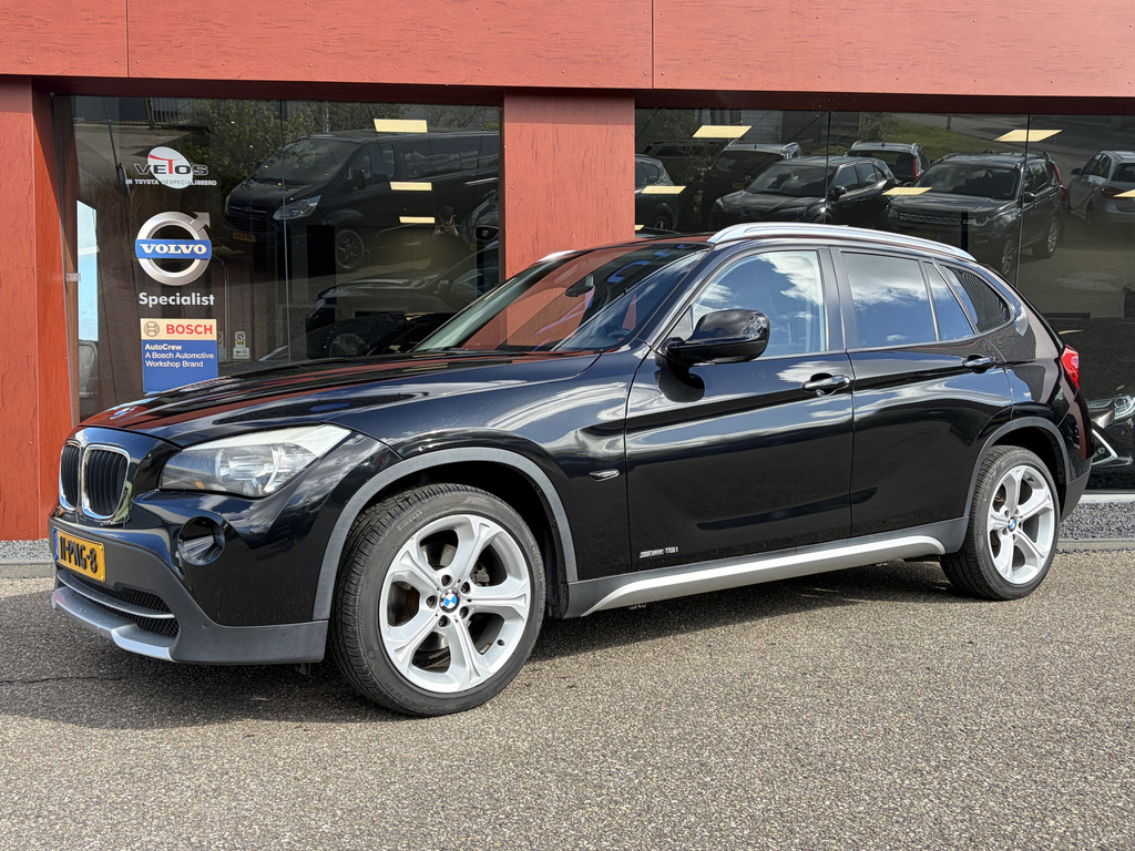 BMW X1 sDrive18i Executive 52923833-2.jpg | Auto Flikweert