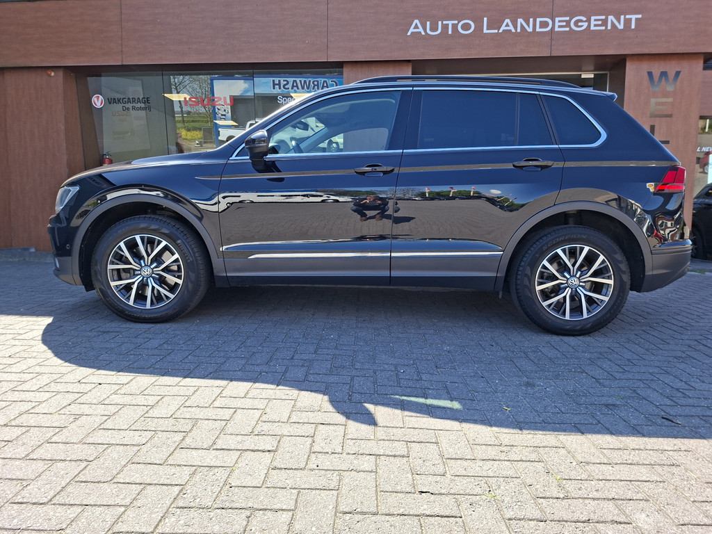 Volkswagen Tiguan 2.0 TSI 4Motion Highline | Automaat | Adaptive Cruise control | Trekhaak | 2500 kg trekgewicht! 52990317-0.jpg | Auto Flikweert