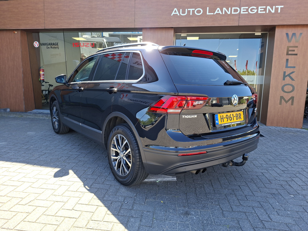 Volkswagen Tiguan 2.0 TSI 4Motion Highline | Automaat | Adaptive Cruise control | Trekhaak | 2500 kg trekgewicht! 52990317-3.jpg | Auto Flikweert