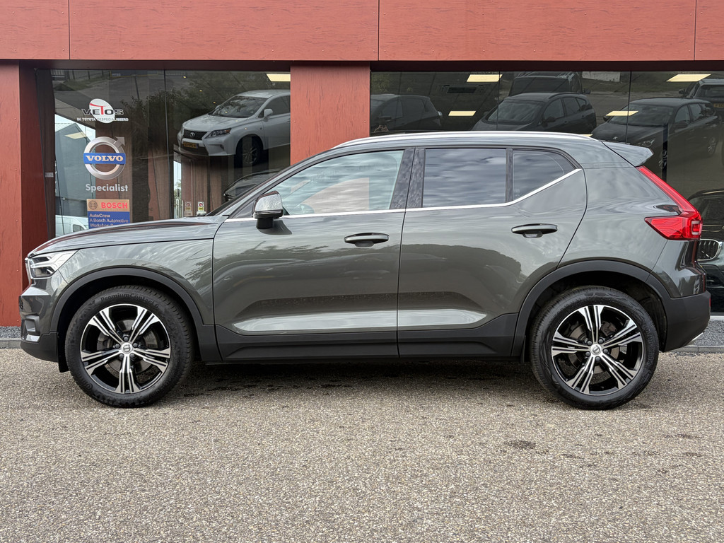 Volvo XC40 2.0 T4 Inscription AUTOMAAT | LEER | PANO | 19'' 56695075-0.jpg | Auto Flikweert