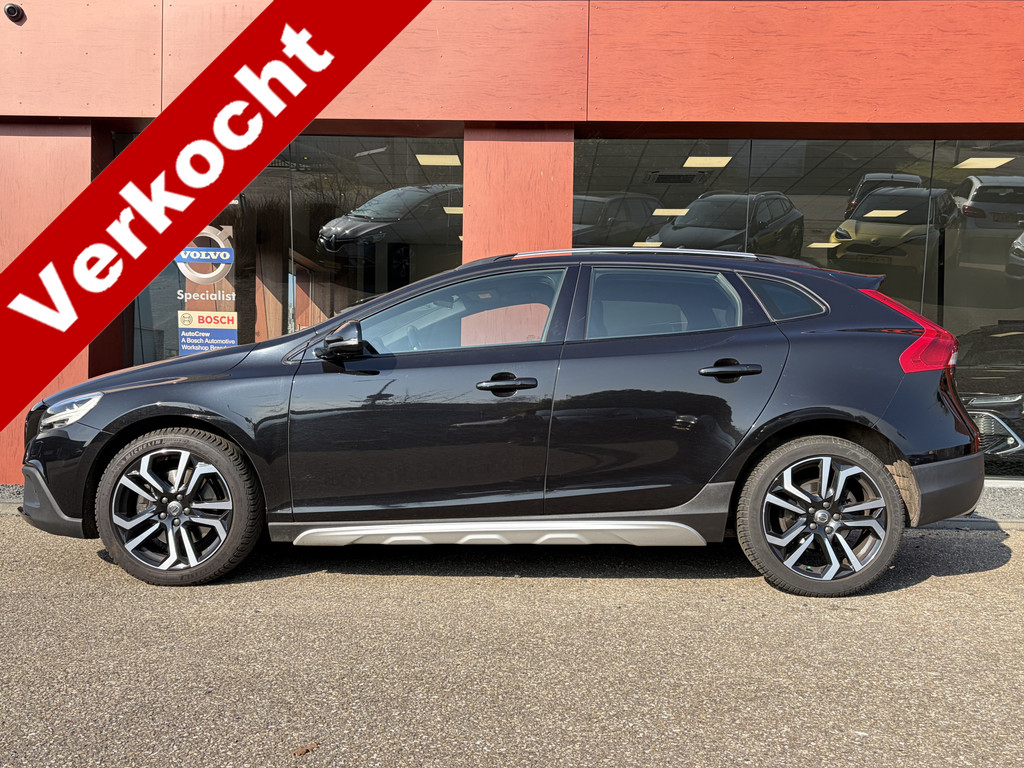 Volvo V40 Cross Country 1.5 T3 Nordic+ 51791832-0.jpg | Auto Flikweert