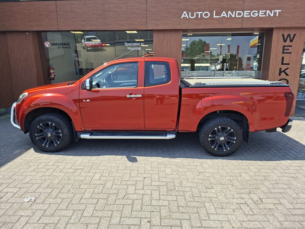 Isuzu D-Max 2.5 Extended Cab LS ex BTW. | Airco | Cruise control | Camera | 3500kg trekgewicht!! 53711697-0.jpg | Auto Flikweert