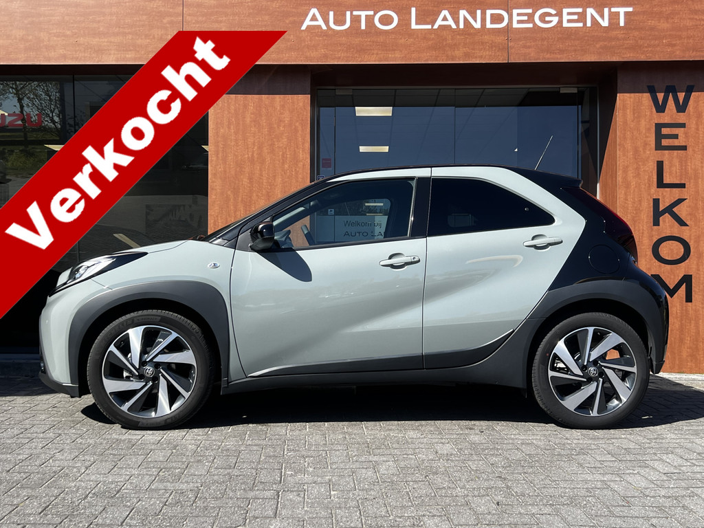 Toyota Aygo X 1.0 VVT-i S-CVT Envy Automaat| Camera | Android Auto/ Carplay | LM | Adaptieve Cruise | Lane assist | DAB | Crimate control 54614791-0.jpg | Auto Flikweert